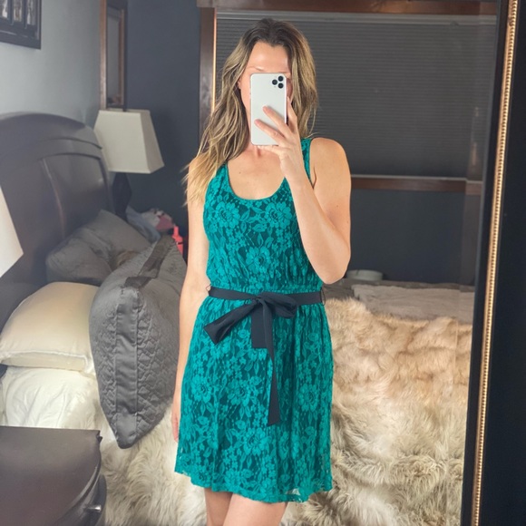 Express Sleevless Lace Mini Dress with Empire Waist, Small - Picture 12 of 12